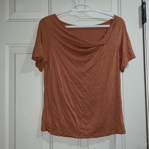 Burnt orange short-sleeved t-shirt with cowl neck